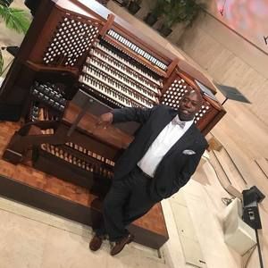 Meet your Posher, Robert